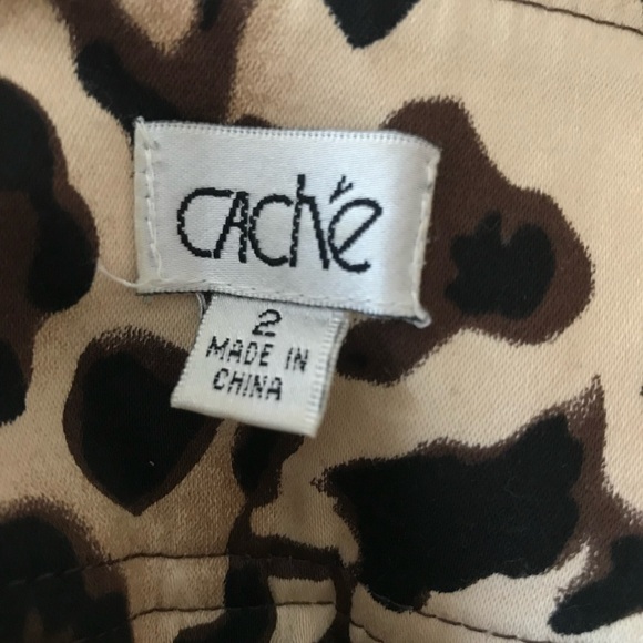 Cache leopard print shorts in great condition sz 2. Stretchy. - Picture 12 of 14